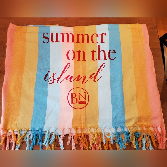 None Other - Author Brenda Novak's ⛱️ Beach blanket throw for her Summer on the Island book